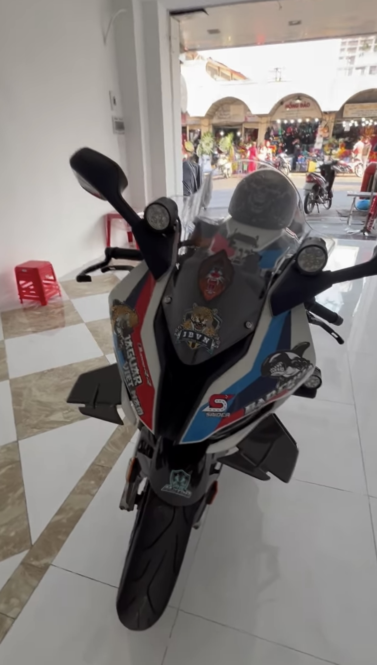 140814-0cd8ca3c7047.jpeg