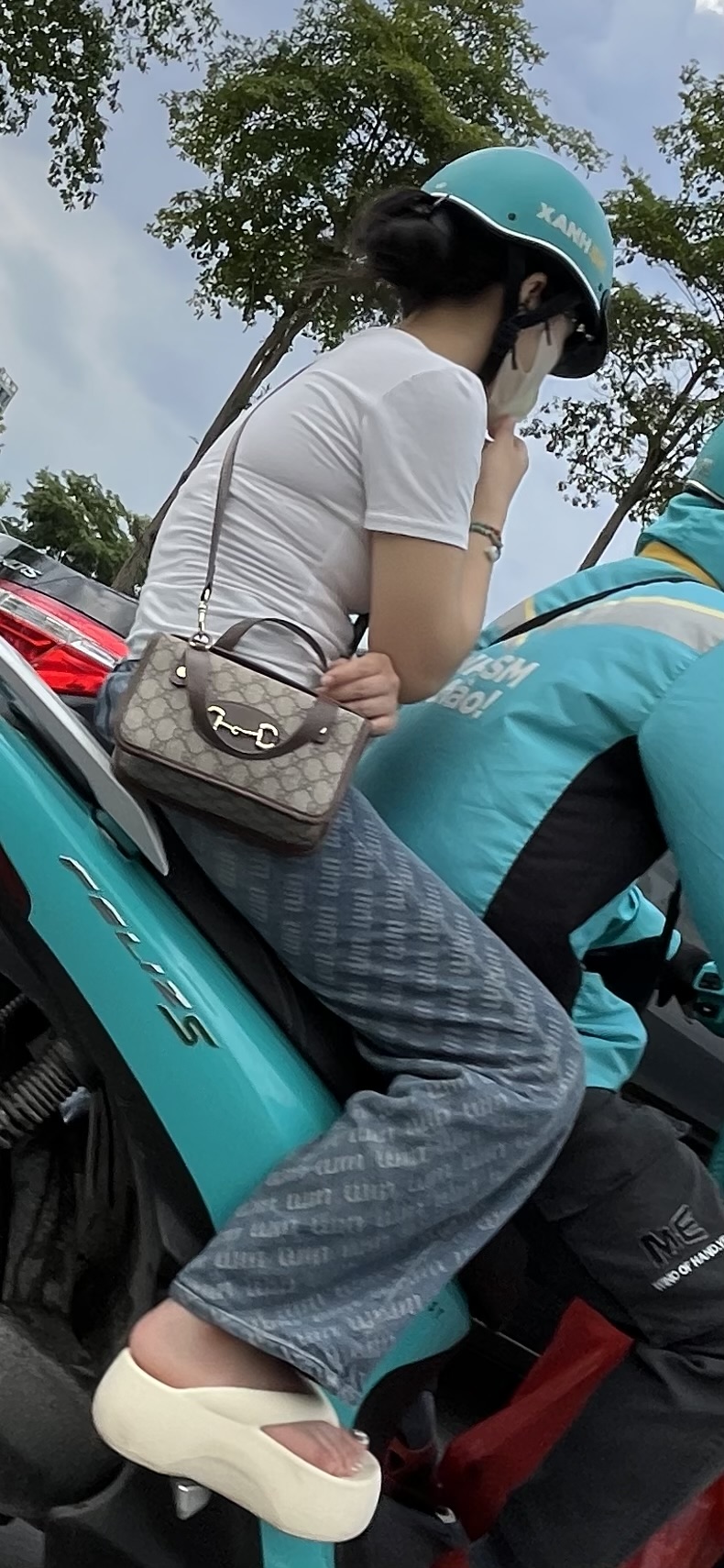 214470-1b14b1a8c6f8.jpeg
