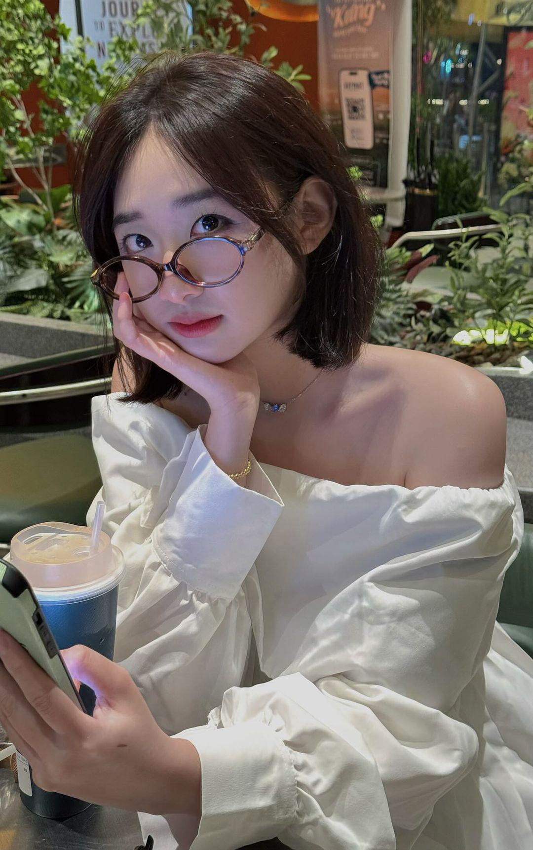 274734-f8ad76b3af67.jpg