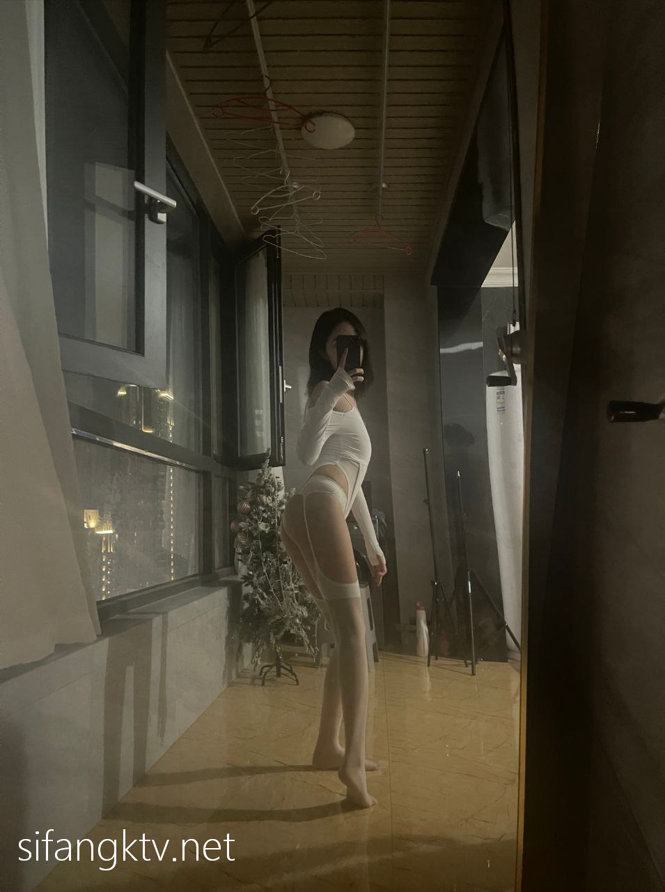 279288-dc61866c4ad5.jpg