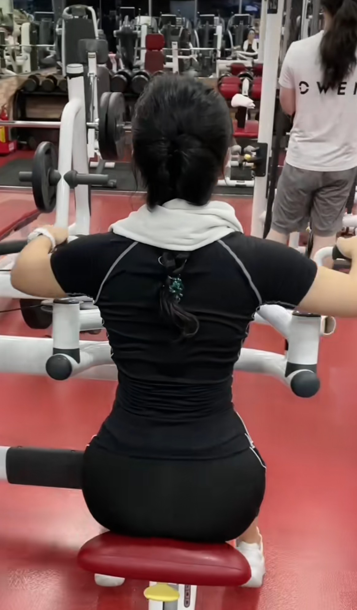 323330-910357530999.jpg