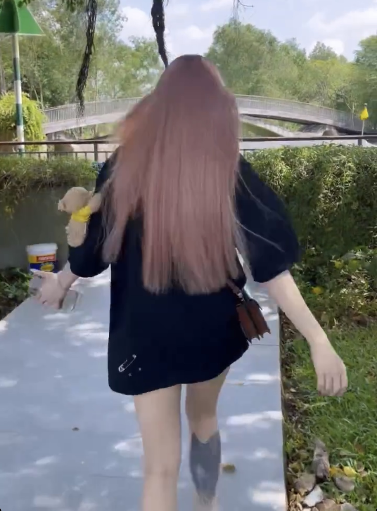 35343-d8515a46da53.jpeg