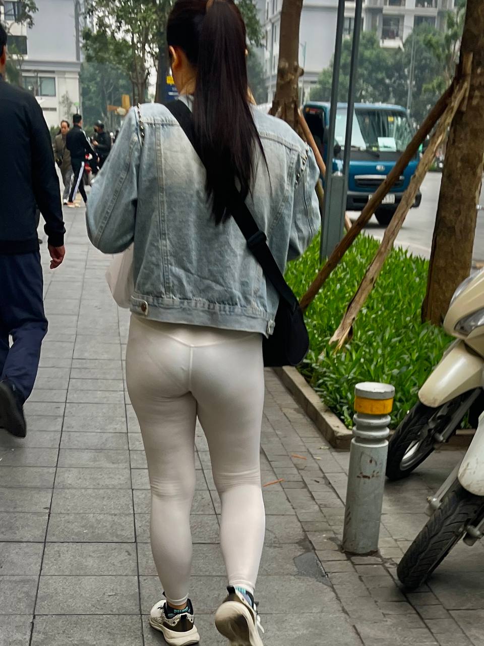 353817-04a00acd2cb8.jpg