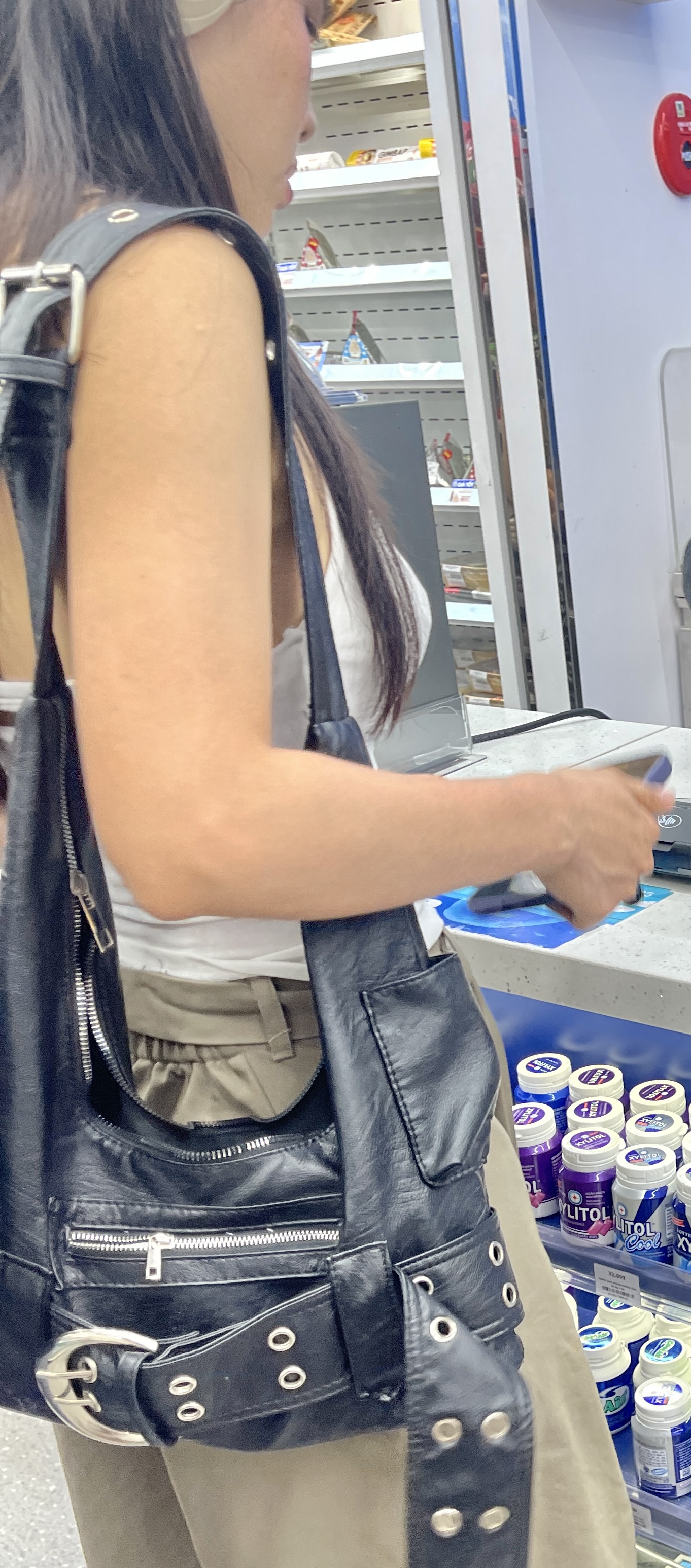 390416-050b44438cd9.jpeg