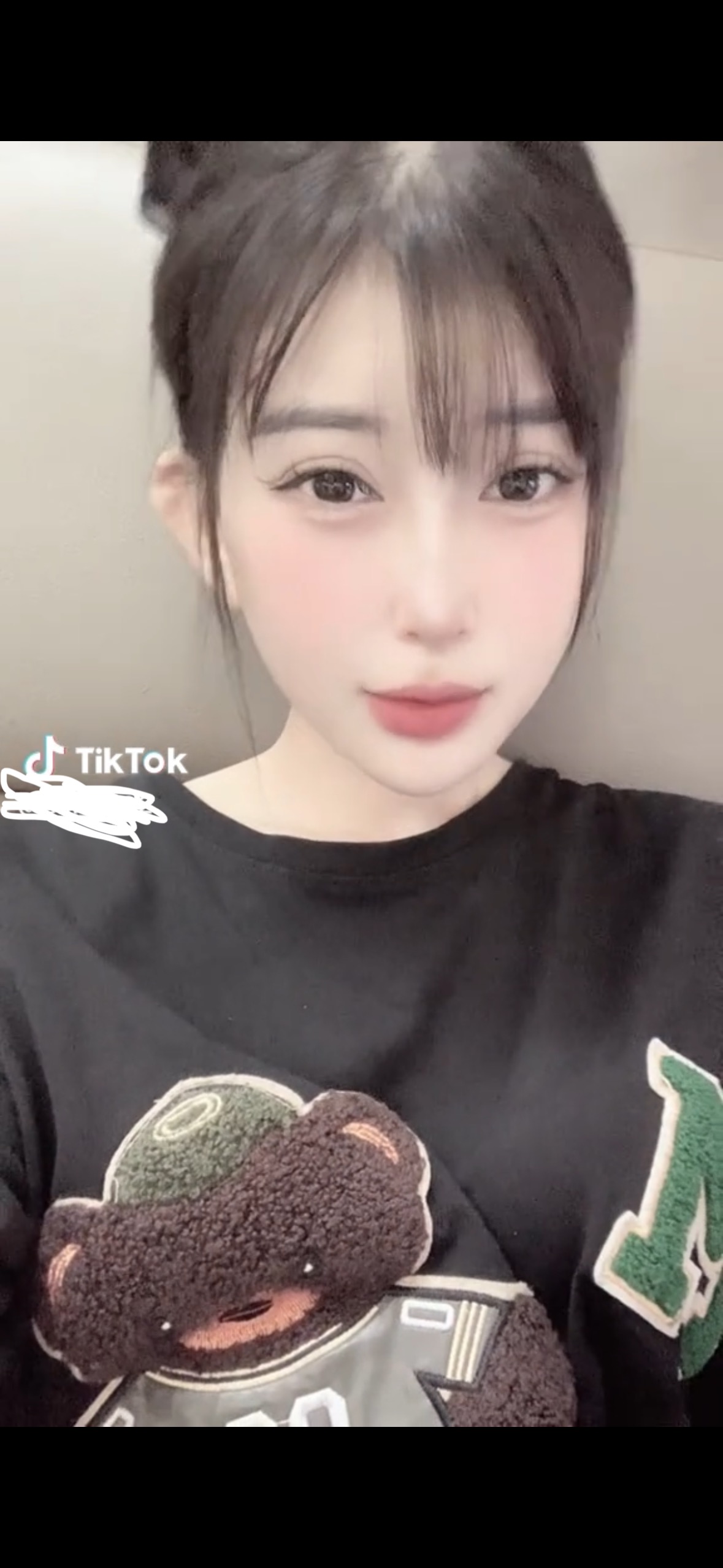 402916-9a08678d6f55.jpeg