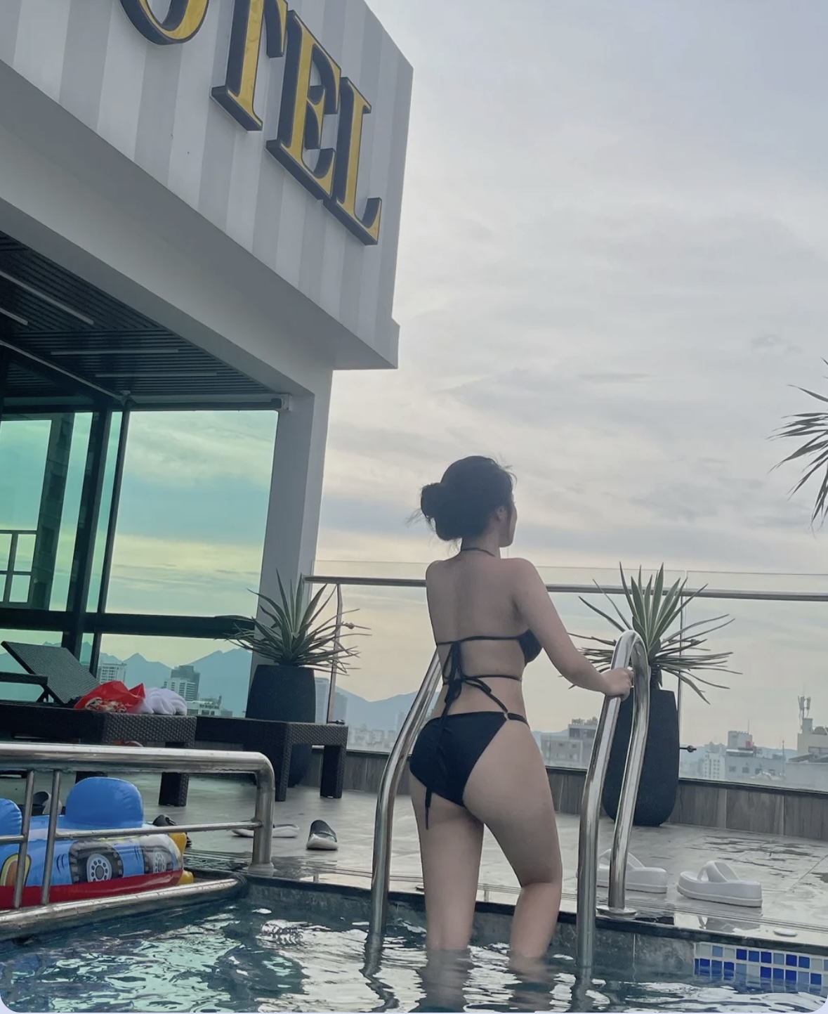 409500-e06445a40871.jpeg