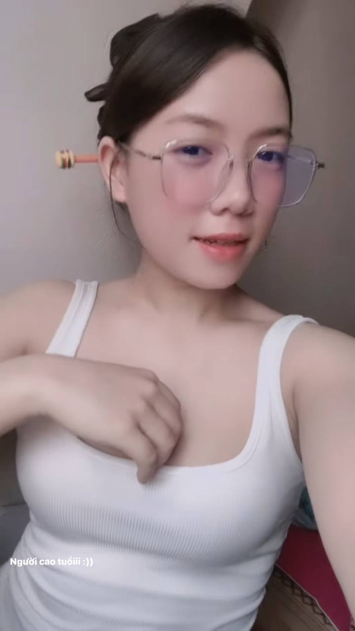 464560-4d11e32444fe.jpeg