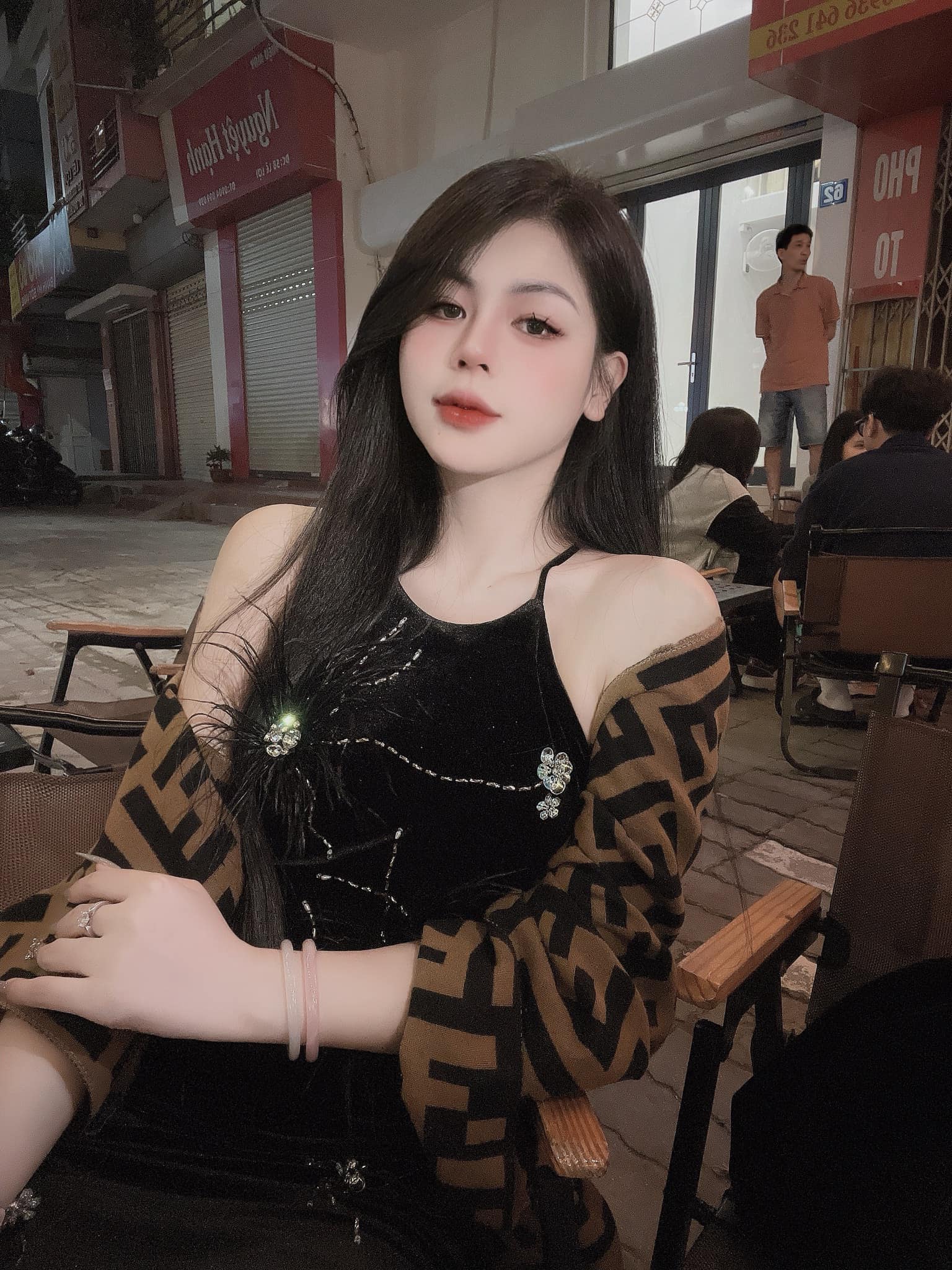 502120-a0ad789a7f69.jpg