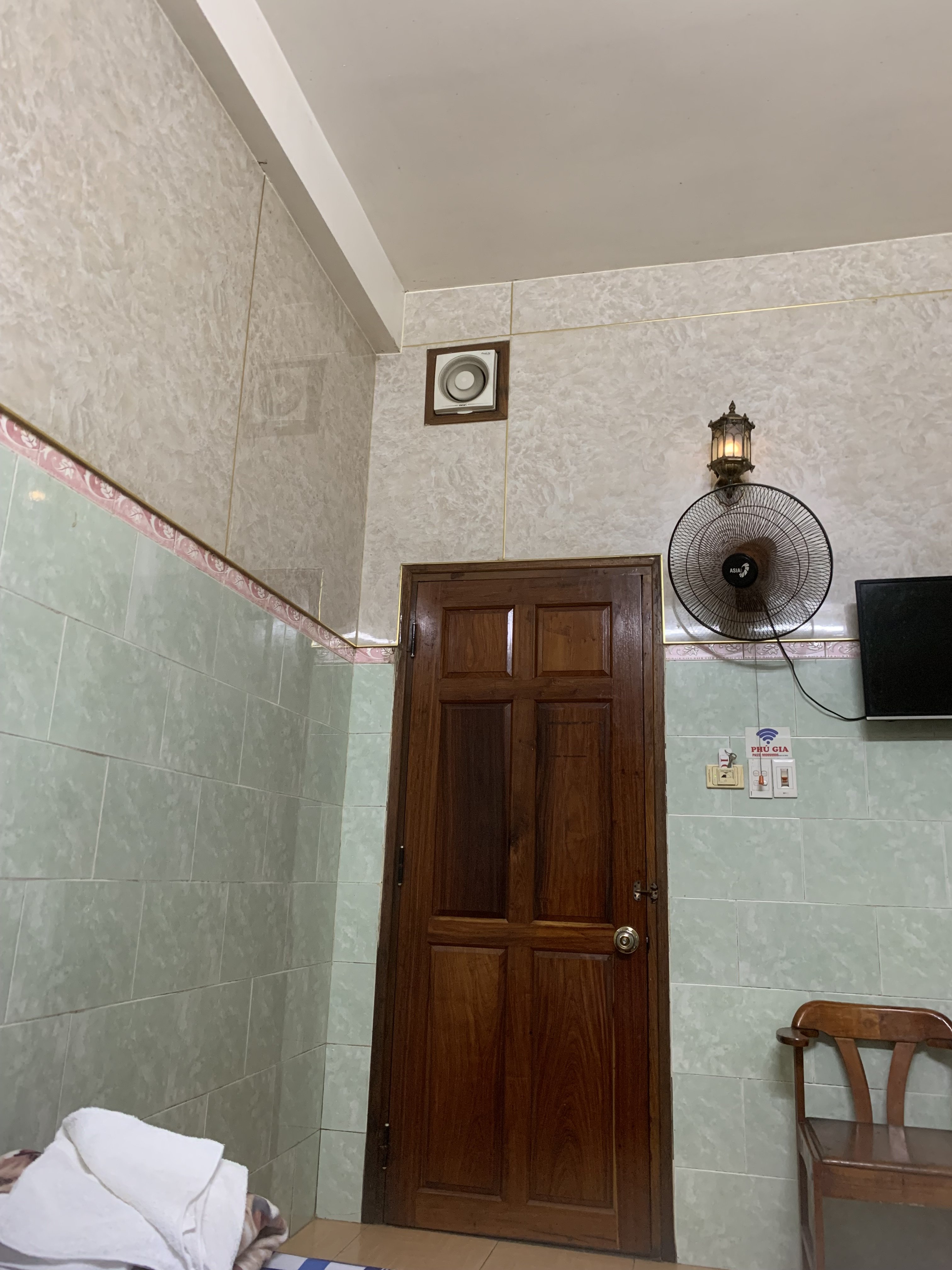 505433-ca8b2751c1e3.jpeg