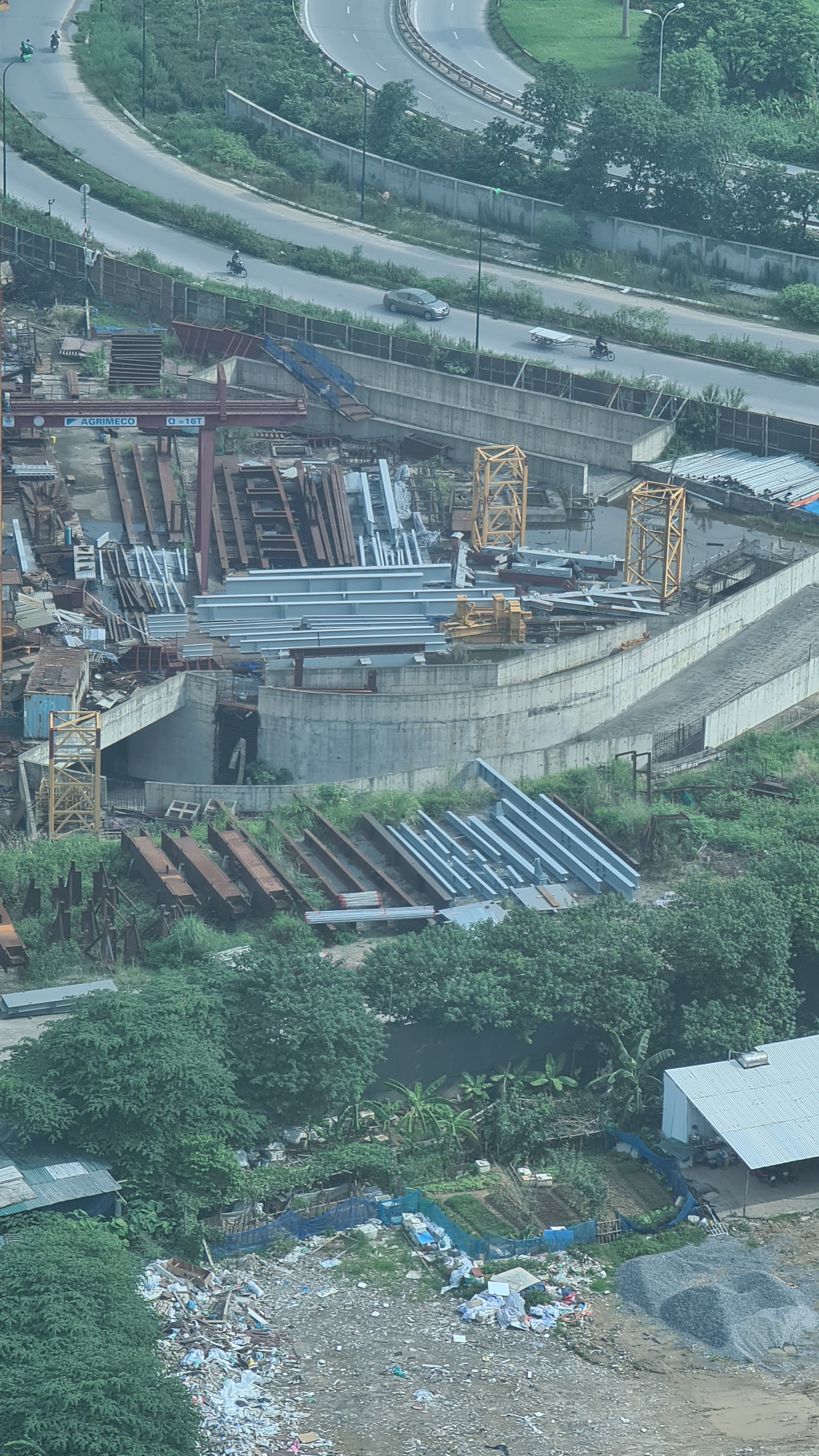57134-02e730101240.jpg
