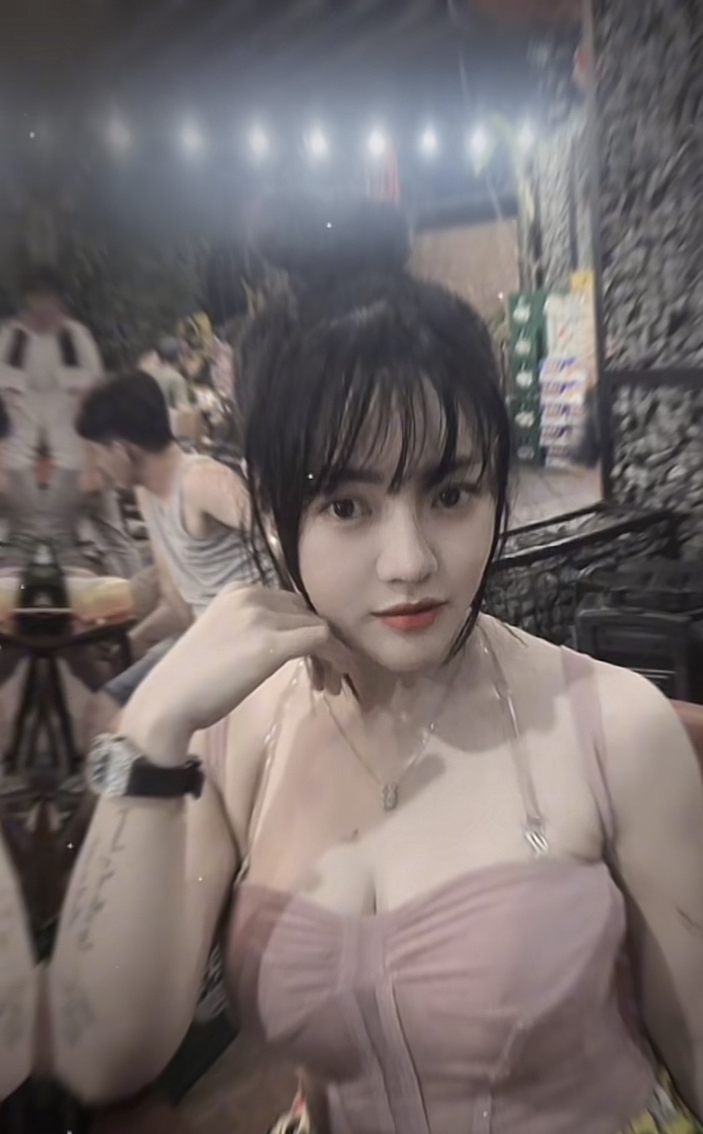 586110-9d7f3df3fb80.jpeg