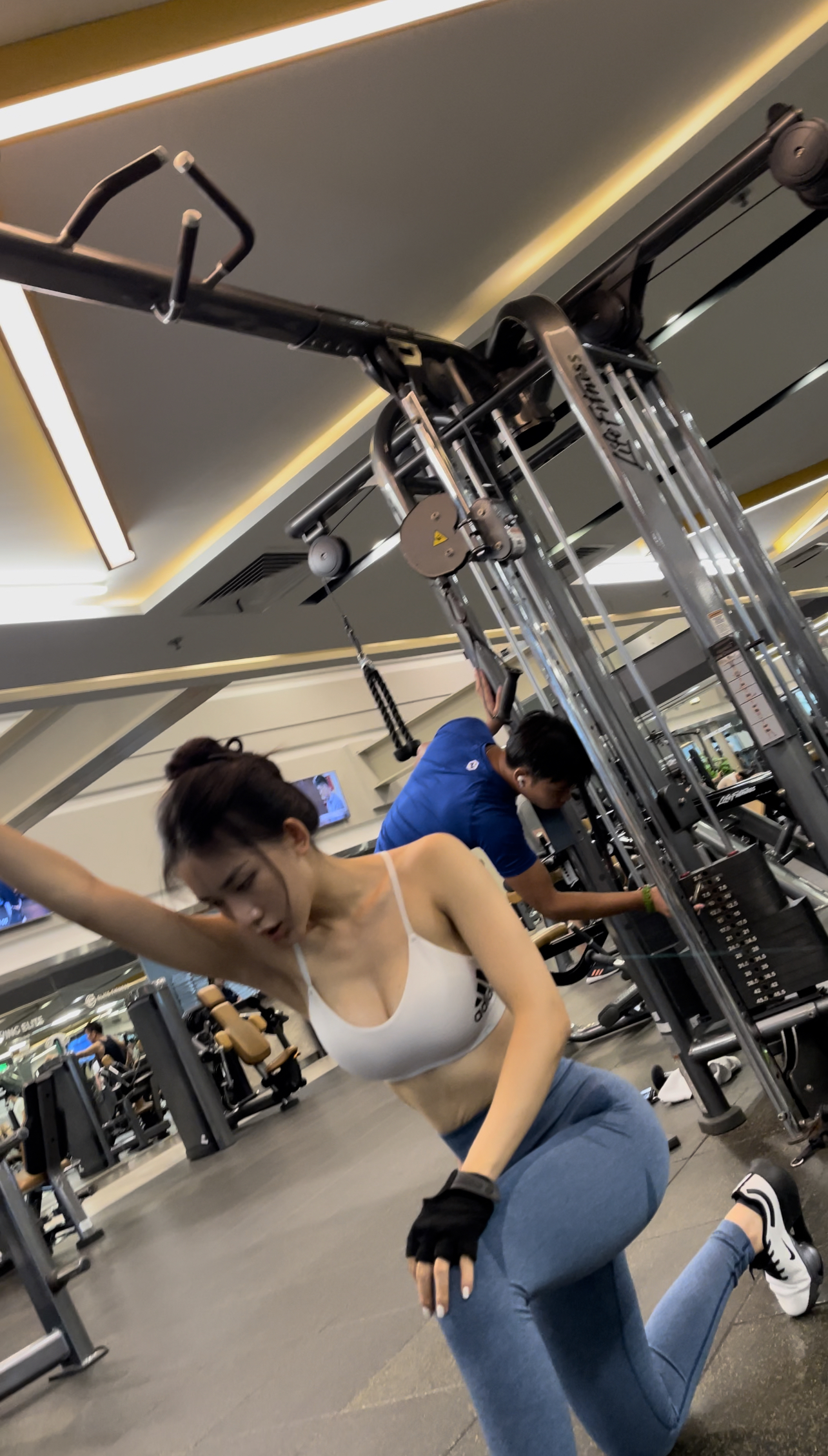 598102-c6562b33b7c0.jpg